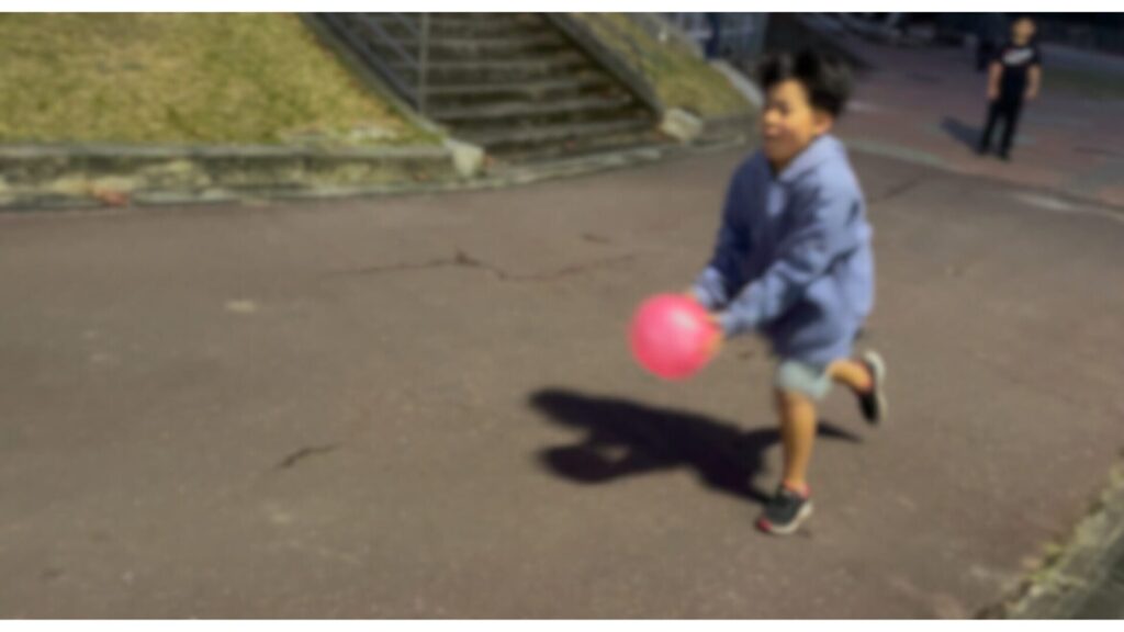 西原町西原運動公園隣の坂道