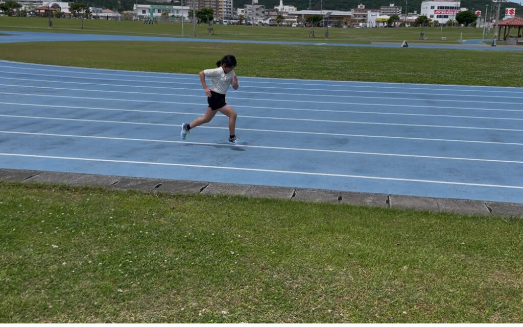 与那古浜公園陸上競技場