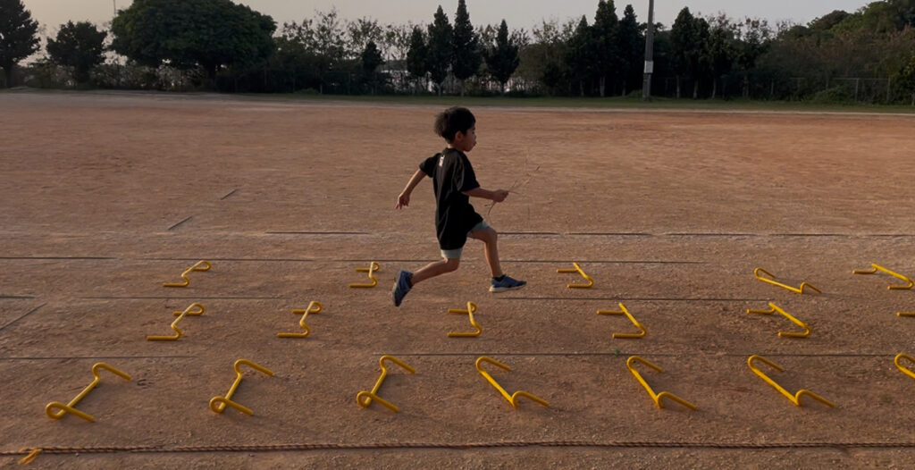 浦添市前田小学校運動場