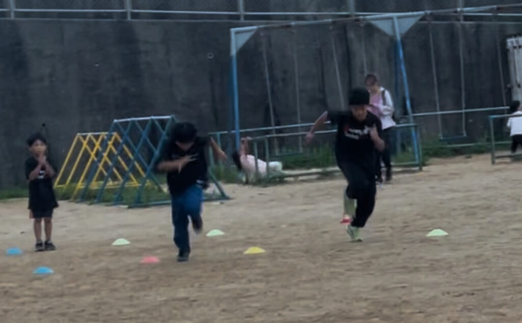 浦添市前田小学校運動場Sprintジム練習