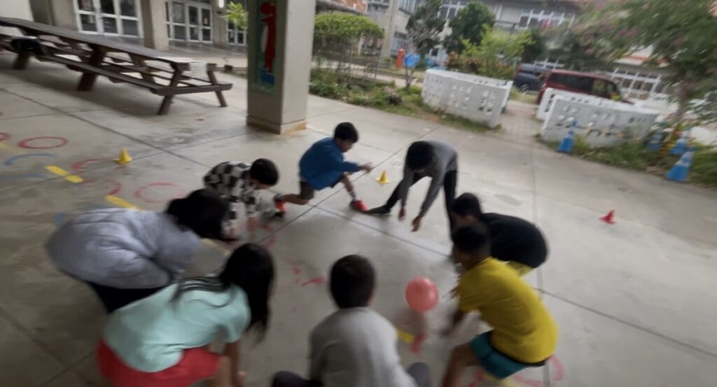 Sprintジム前田小学校ピロティー