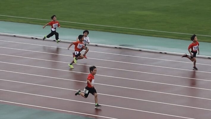 タピックひやごんスタジアム陸上競技場