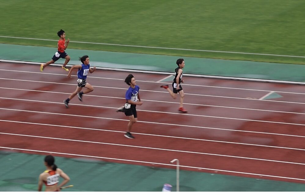 タピックひやごんスタジアム陸上競技場